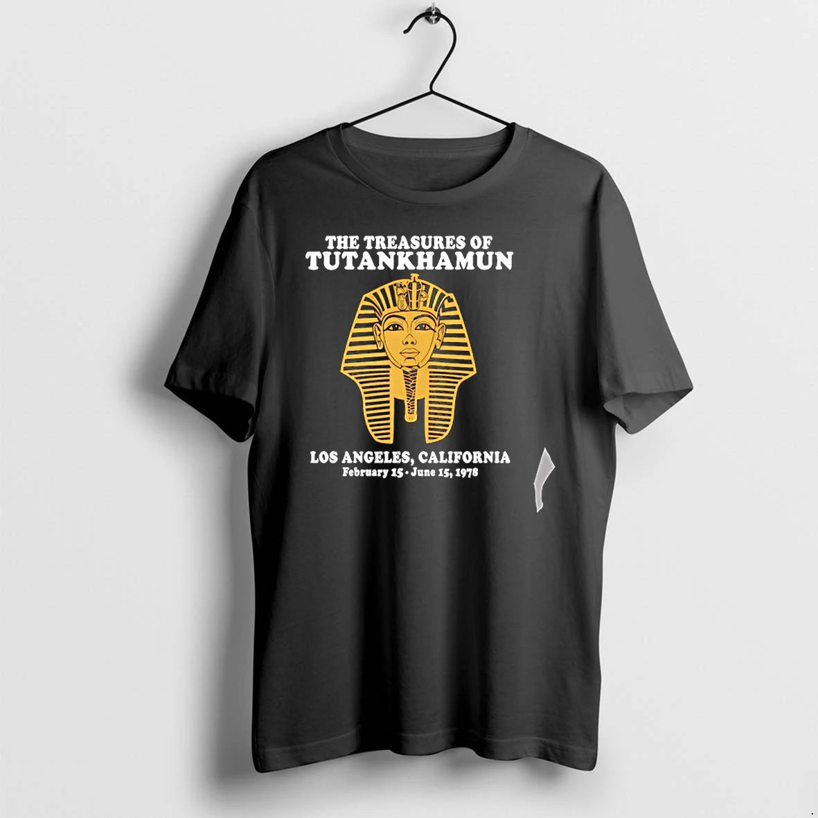 Officials King Tutankhamun The Treasures Of Tutankhamun Los Angeles California 1978 Premium T Shirt