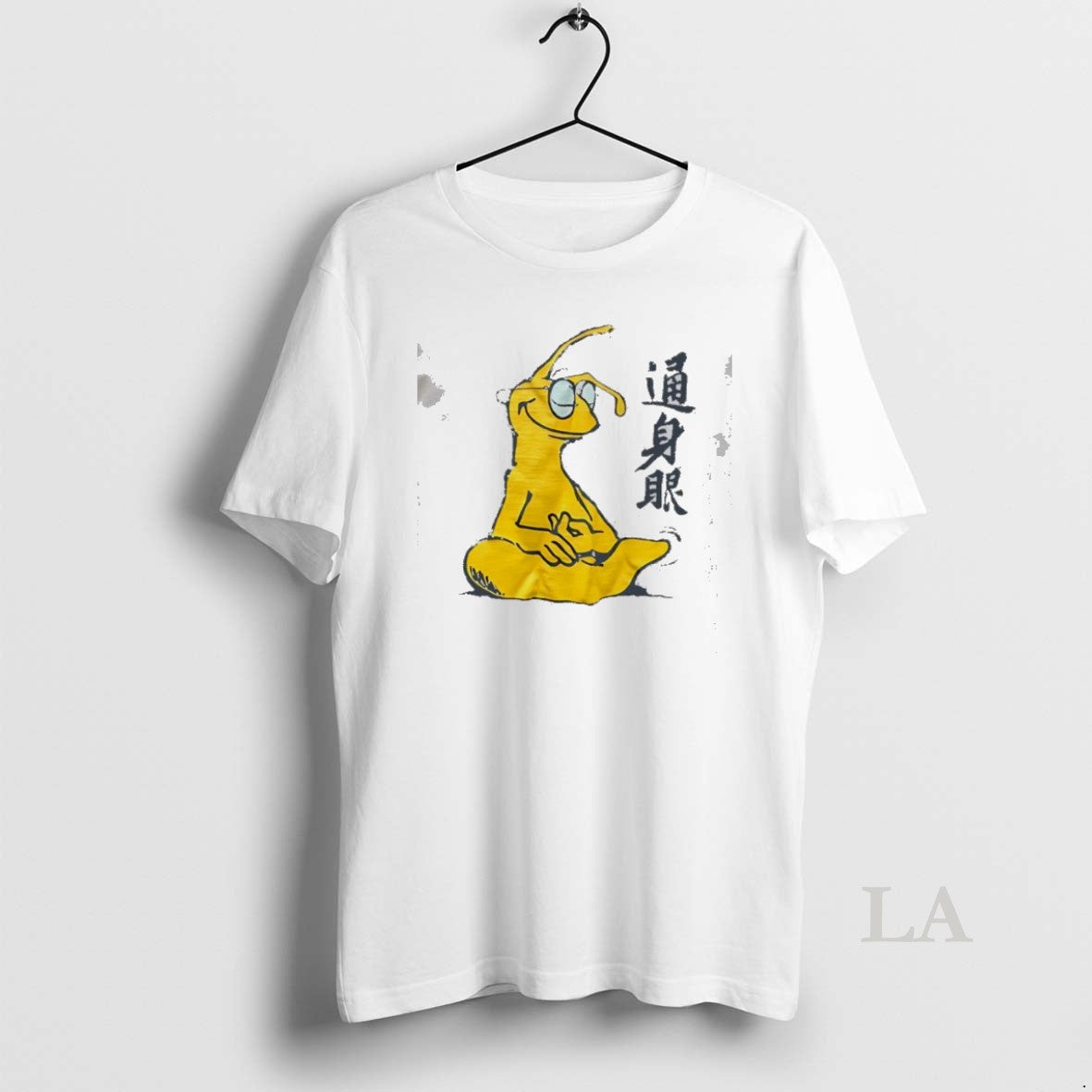 Original Yellow Ant Meditating