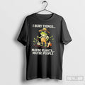 Premium I Bury Things Maybe Plants Maybe People Frog Farmer Graphic Tee T Shirts Sweater