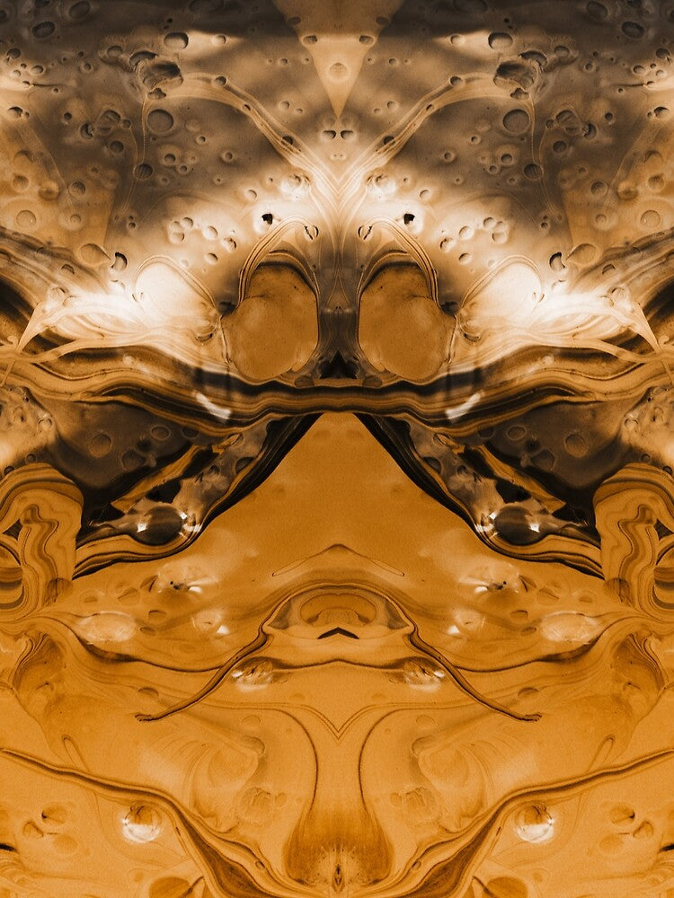Symmetry in golden yellow by Psilographics