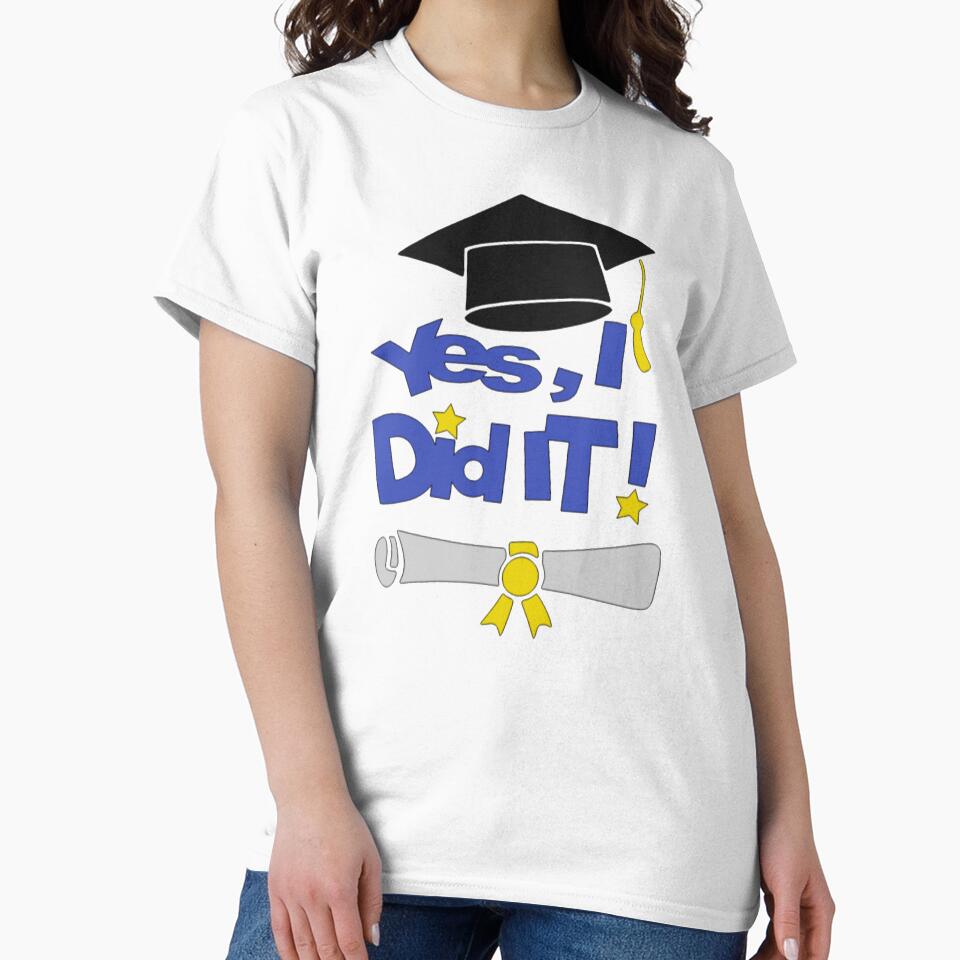 Yes, I did it. Graduated finally. by PaperDreamPod